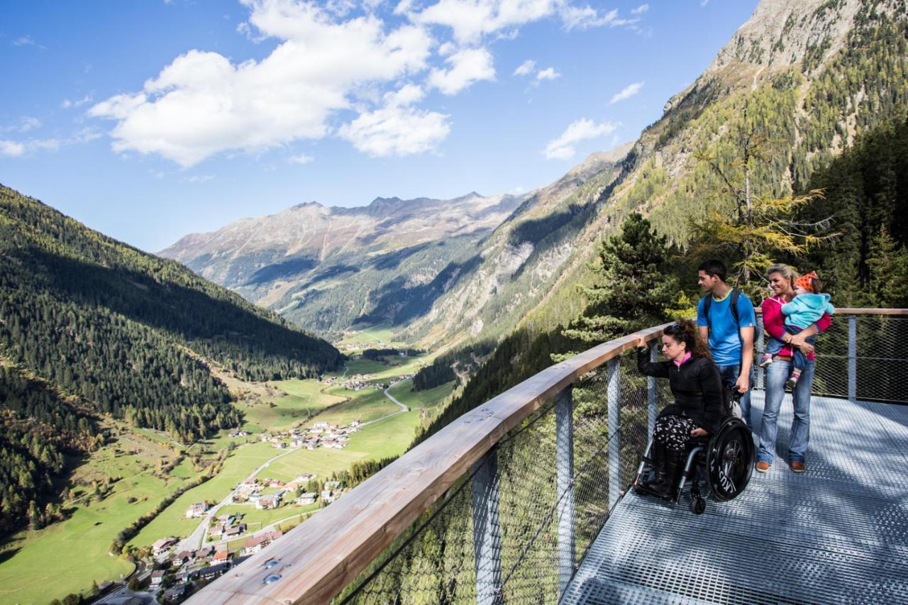 Hotel Haus Plankensteiner à Kaunertal Extérieur photo